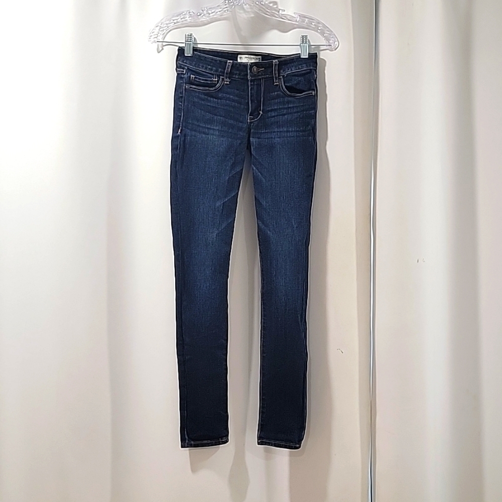 ✨️ ABERCROMBIE & FITCH W24 L29. D57